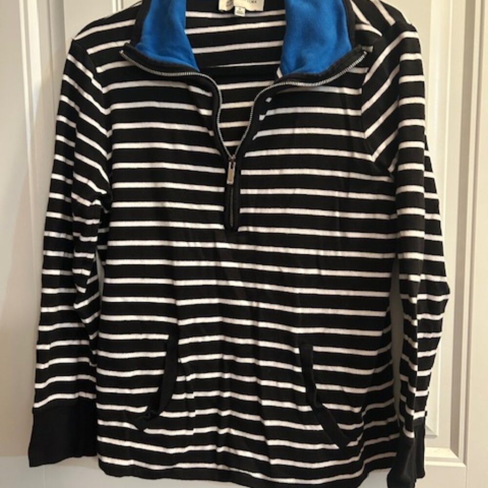 Jones New York Women's Sport Black & White Striped Top with Blue Collar | Size M
